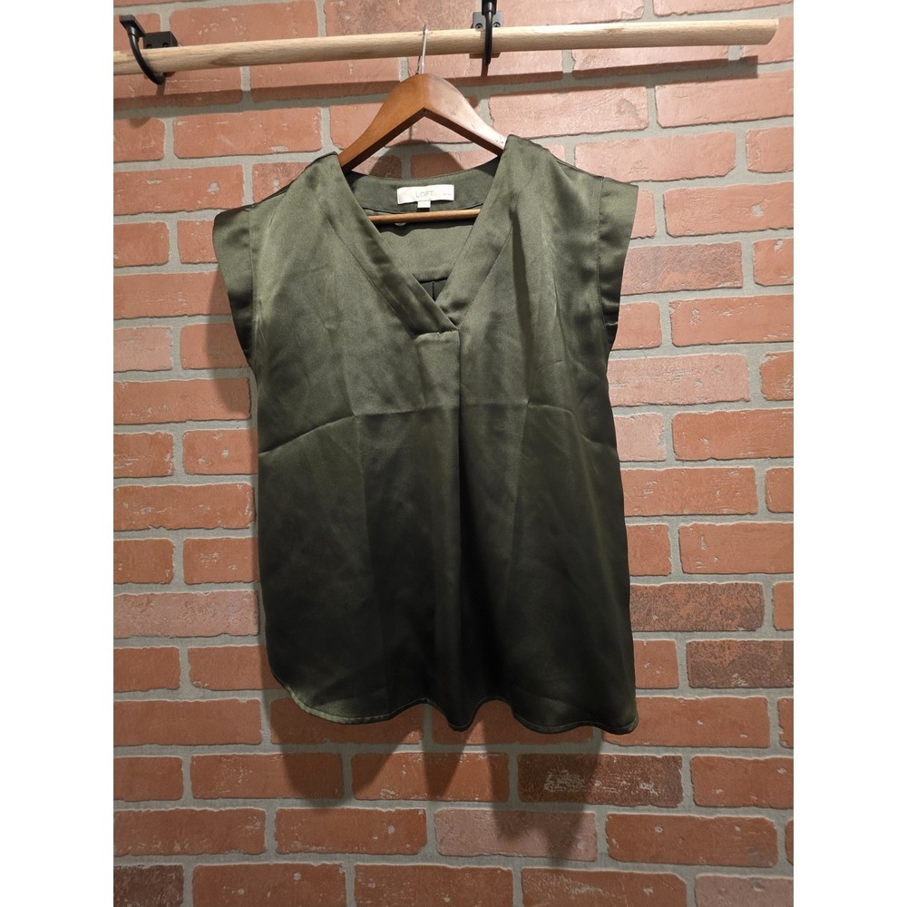 Loft Women's Green Size SP Petite Sleeveless Blouse Top.      Sku 6‎